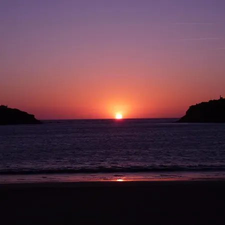 Blue - In Complex With 3 Pools * 圣马蒂纽·杜·波特