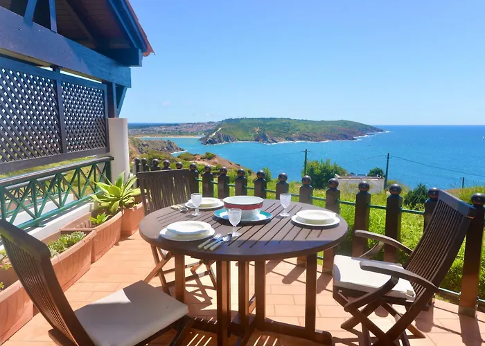 Blue - In Complex With 3 Pools 圣马蒂纽·杜·波特