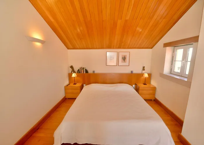 Blue - In Complex With 3 Pools * 圣马蒂纽·杜·波特