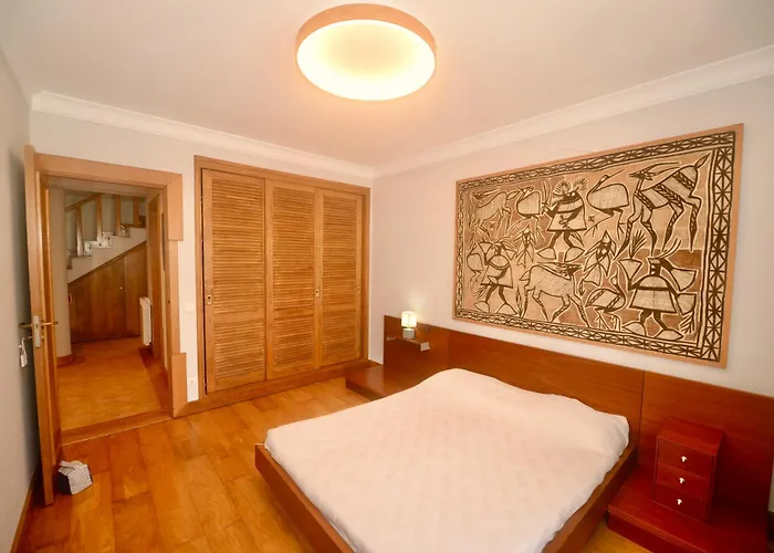 Blue - In Complex With 3 Pools * 圣马蒂纽·杜·波特